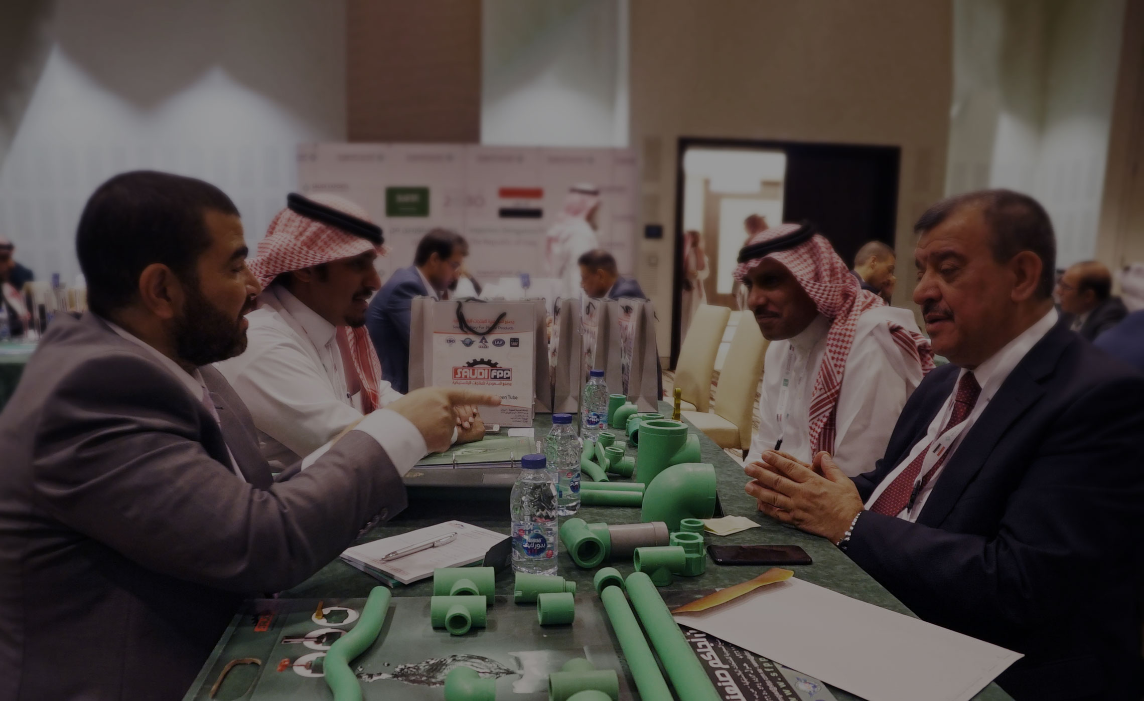 البعثات التجارية